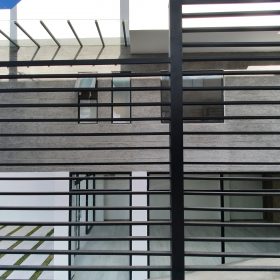 casa con local y departamento de venta en Cuenca