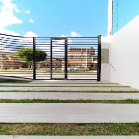 parqueaderos para 3 carros